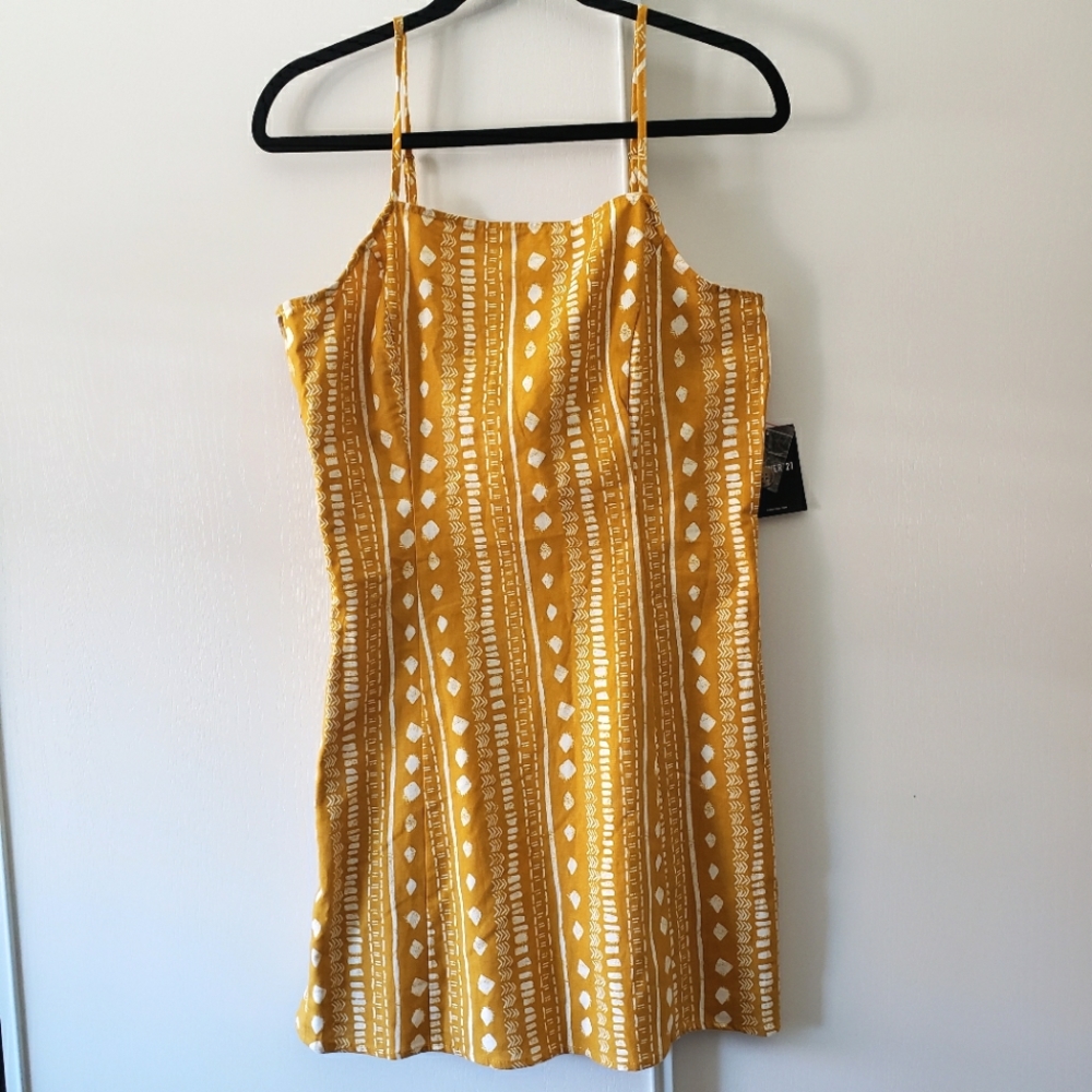 New, Forever 21, Gold/Cream, Woven Dress. Size small.